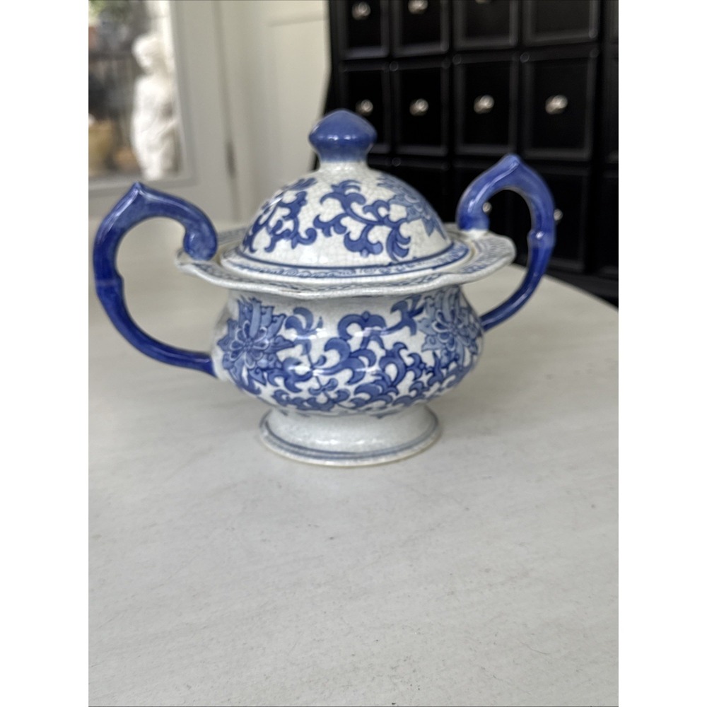 Cobalt Blue & White Decorative Porcelain Handled Covered Serving Bowl Chinese